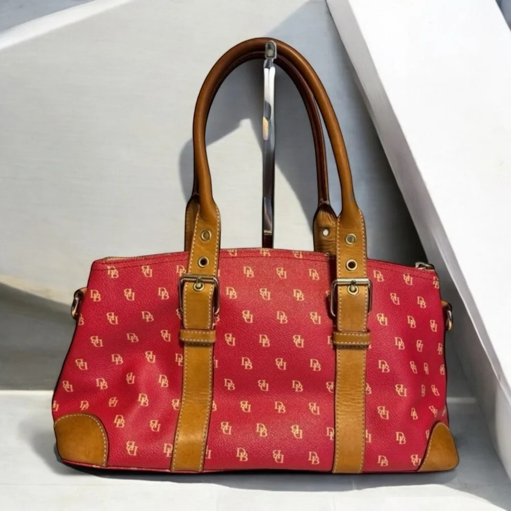 Dooney & Bourke Vintage Dome Berry Pebble Leather Satchel Bag Zip 12.5” x 7”